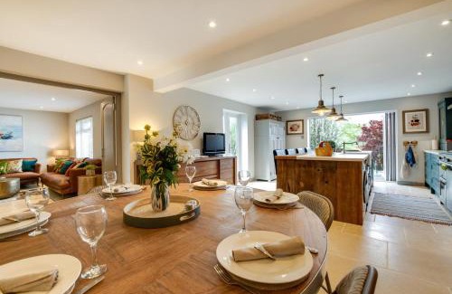 Isle of Purbeck House | The Brackens