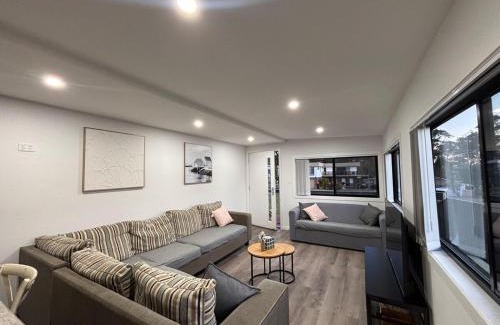 St. Georges Basin House | The Branch by the Basin Family Escape