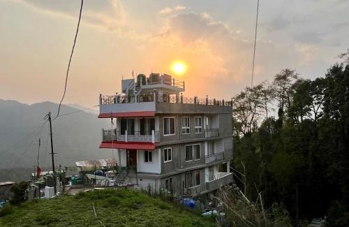 Darjeeling Bed & Breakfast | The Breeze Villa