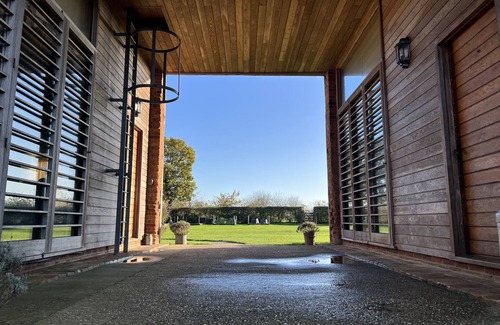 New Forest District Apartment | The Brick Barn at Warborne Farm