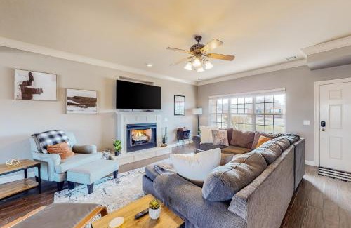 Bentonville House | The Brick Beauty on Cabriolet