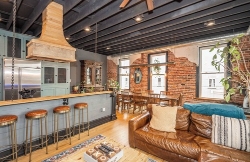 Blanchester House | The Brick Dachshund - Chic for 9