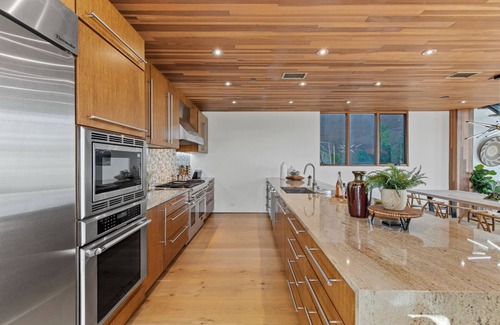 Venice Villa | The Broadway - Loft Style Living in the Heart of Venice