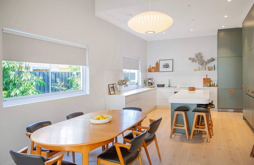 Bronte House | The Bronte Delight