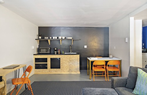 Hillsdale Hotel | The Brooks Motel