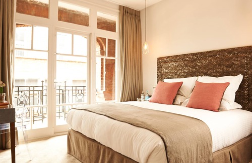 Bishopsgate Hotel | The Bull and The Hide