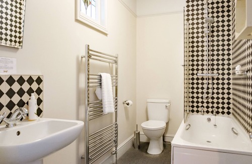 Bridport Hotel | The Bull Hotel