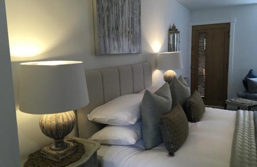 Lytham St. Anne's Apartment | The Bungalow and Studio Apartments