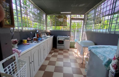 Taman Rakyat Mergong House | The Bungalow Homestay By Cheta