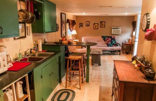 Hawkins House | The Bunkhouse at Music Springs