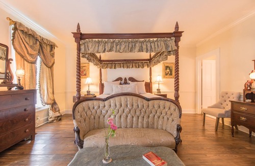 Natchez Bed & Breakfast | The Burn Bed and Breakfast