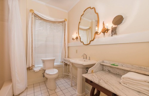Natchez Bed & Breakfast | The Burn Bed and Breakfast