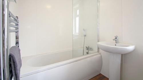 Ringwood House | The Burrow at Forest Edge