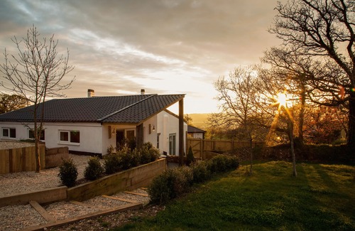 Ottery St Mary Cottage | The Burrow, contemporary, detached farm cottage, rural setting - 4m to beach.