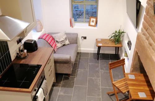 Penrith Apartment | The Burrow