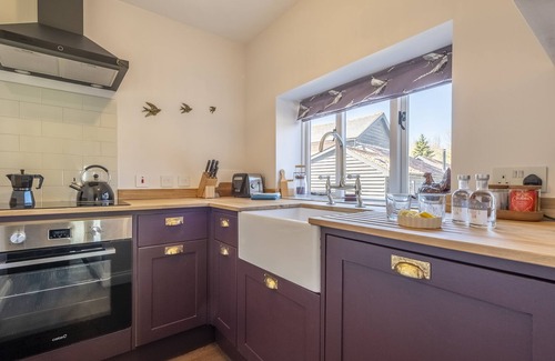 Halesworth Cabin | The Butterchurn, a luxurious designed and furnished lodge for couples