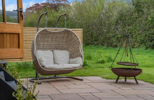 Bronllys House | The Butterfly Hut