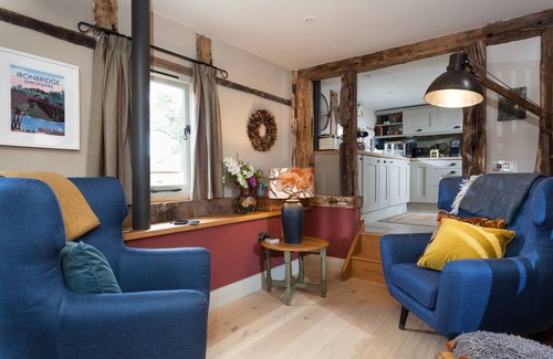 Bridgnorth House | The Byre - a beautiful converted barn in Shropshire sleeping 6 guests