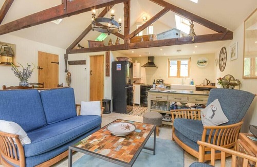 Warkworth Cottage | THE BYRE AT WARKWORTH, pet friendly, with open fire in Warkworth