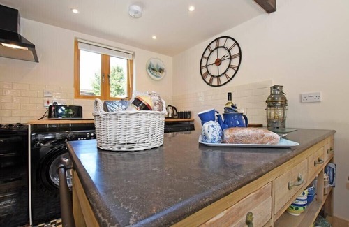 Warkworth Cottage | THE BYRE AT WARKWORTH, pet friendly, with open fire in Warkworth