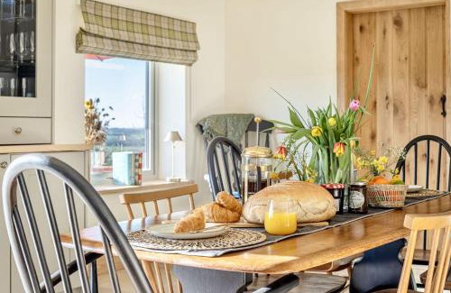 Holditch House | The Byre Dorset