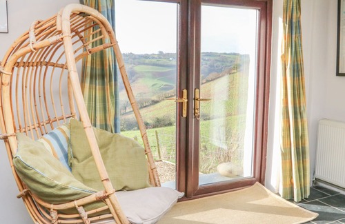 Hele Cottage | THE BYRE, family friendly, character holiday cottage in Combe Martin