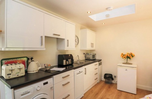 Carlton-in-Cleveland Cottage | THE BYRE, pet friendly, with open fire in Stokesley