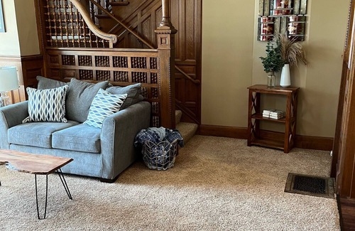 Eau Claire Apartment | The Byron A. Historic Eau Claire Home
