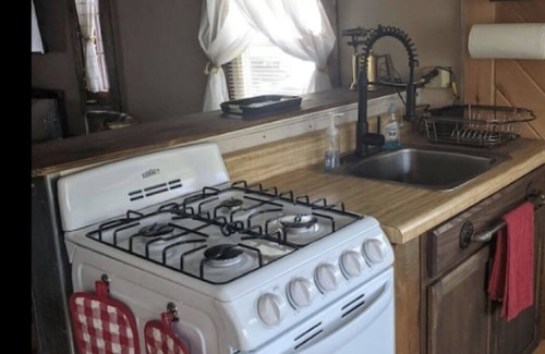 White Lake Cottage | The Cabin at Bethel