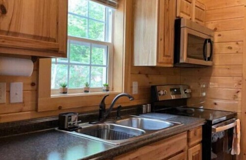 Brevard Cabin | The Cabin at Edelweiss