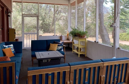 Lake Hughes Cabin | The Cabin at Hidden Acres