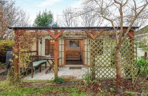 New Forest District Cottage | The Cabin at Little Timbers
