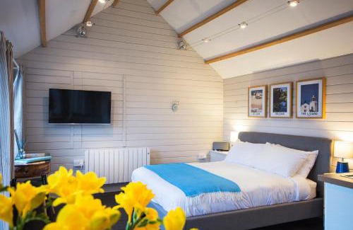Truro Ski Chalet | The cabin