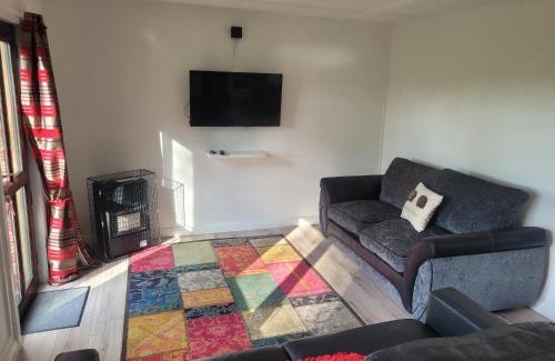 Londonderry Apartment | The Cabin Getaway