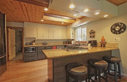 Shingletown Cabin | The Cabin Viola