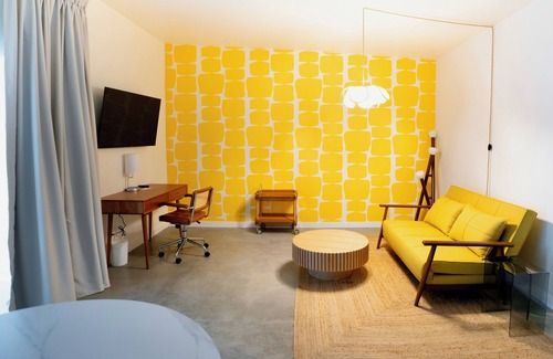 Uptown Design District Hotel | The Cactai
