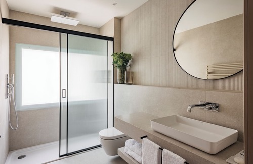 Bayswater Hotel | The Caesar Hotel