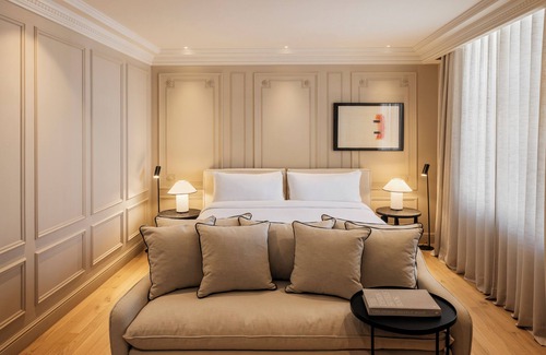Bayswater Hotel | The Caesar Hotel