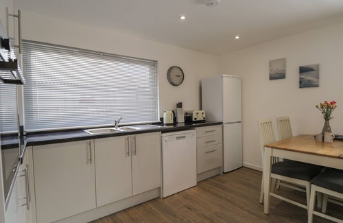 Boat of Garten Cottage | THE CAIRN, pet friendly, character holiday cottage in Boat Of Garten