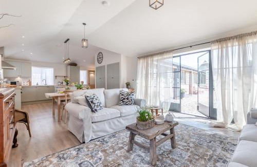 Shipston on Stour House | The Calf Pens-Honington