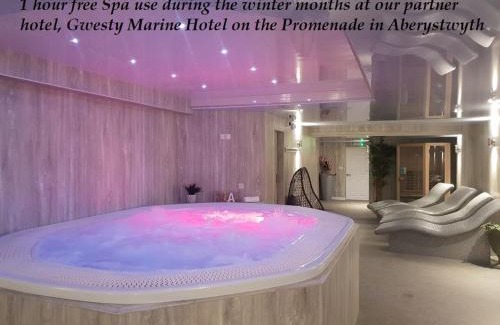 Aberystwyth House | The Calf Suite