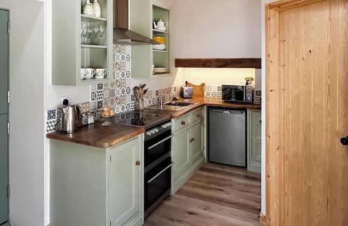 Brayford Cottage | The Calving Barn - UK49679