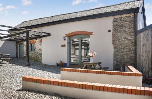 Brayford House | The Calving Barn - Uk49679