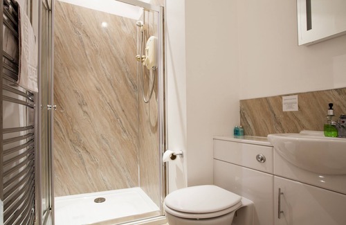 Harrogate City Centre Bed & Breakfast | The Camberley