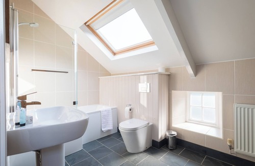 Solva Hotel | The Cambrian Inn
