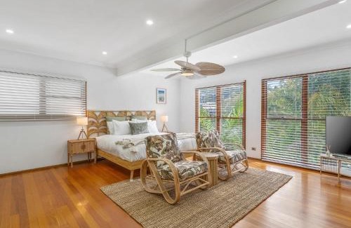 Terrigal House | The Canopy House - by Coast Hosting