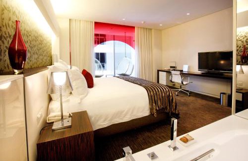 Cape Town City Centre Hotel | The Capital 15 on Orange Hotel & Spa