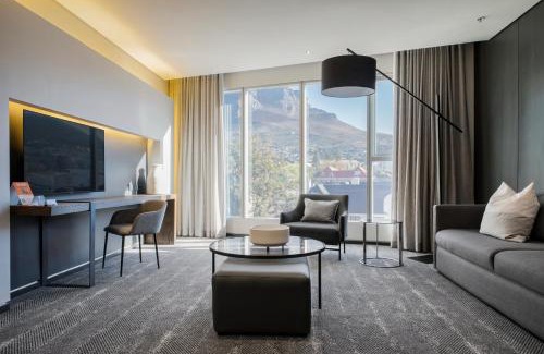 Cape Town City Centre Hotel | The Capital 15 on Orange Hotel & Spa