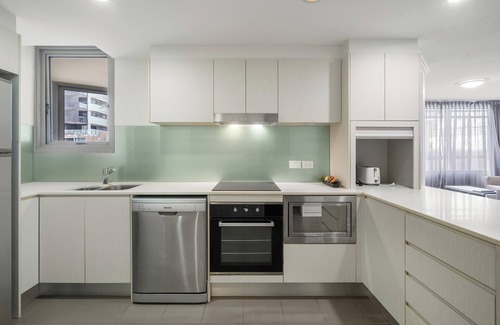 South Brisbane Hotel | The Capitol Apartments