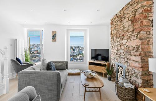 Brixham House | The Captain's Cottage, Brixham